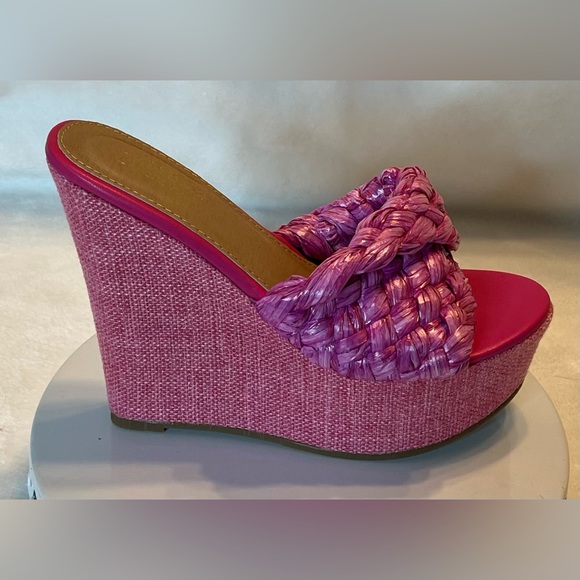 Women’s Pink Wedges Size 7.5 by Mata - Picture 7 of 15
